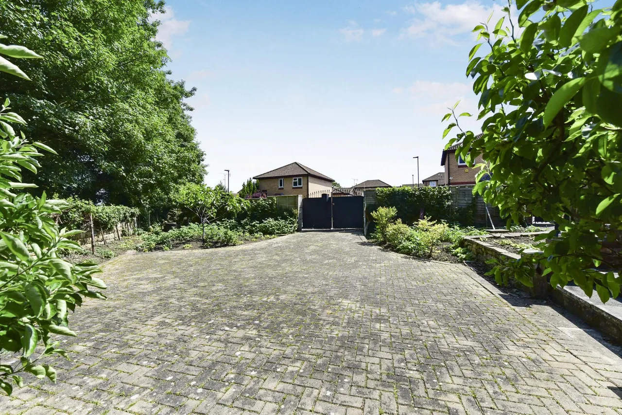 Greengate Road, Sheffield, S13, photo 17