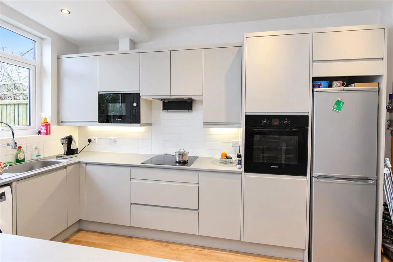 Marguerite Drive, Leigh-on-Sea, Essex, SS9, photo 9