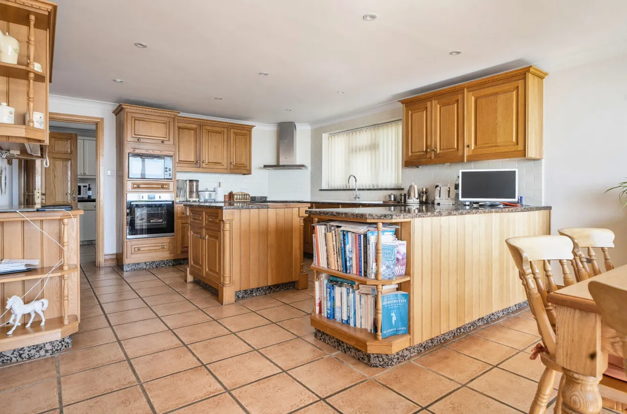 Warner Road, Selsey, PO20, photo 7