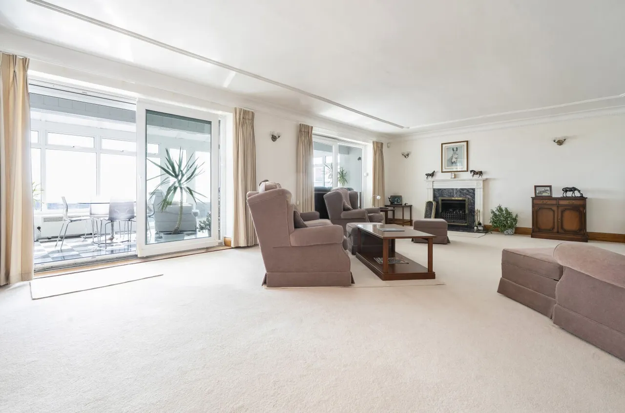 Warner Road, Selsey, PO20, photo 4
