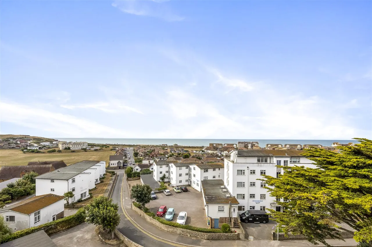 Bramber Close, Seaford, BN25 1QA, photo 14
