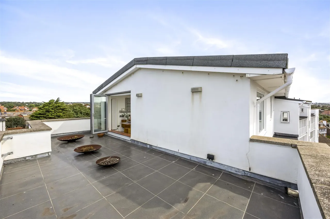 Bramber Close, Seaford, BN25 1QA, photo 12
