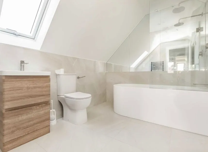 Vicarage Road, Sunbury on Thames, TW16, photo 6