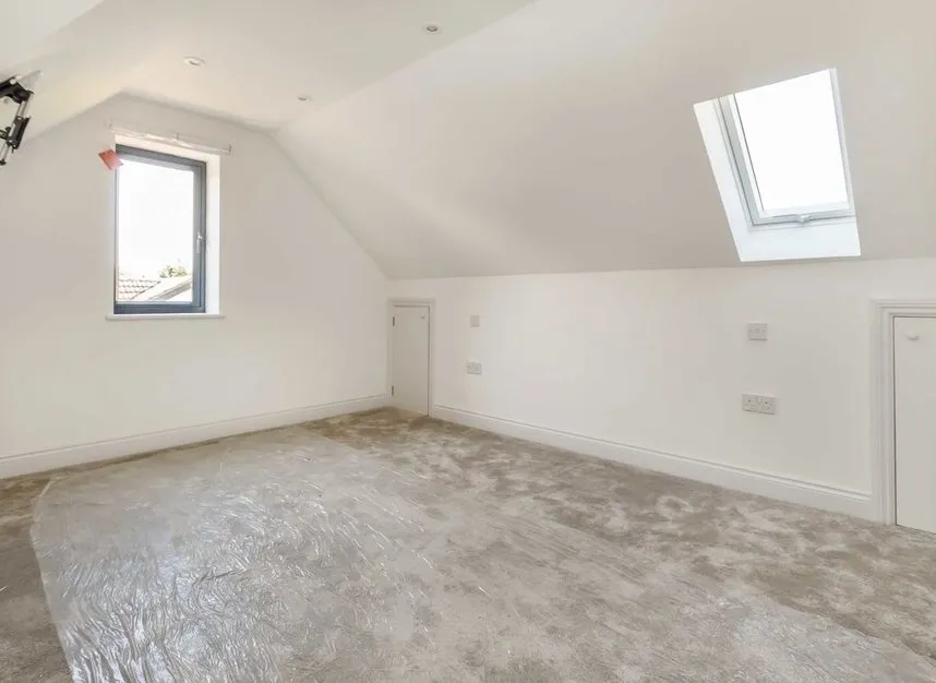 Vicarage Road, Sunbury on Thames, TW16, photo 4