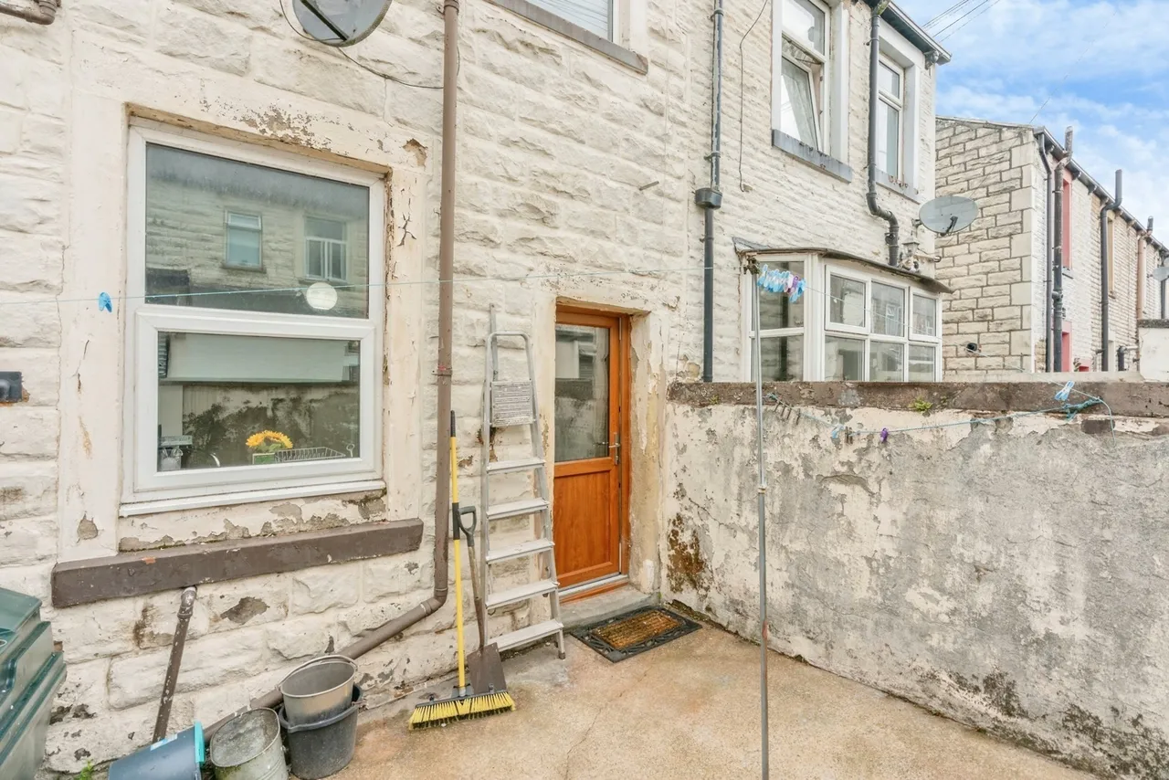 Holmby Street, Burnley, Lancashire, BB10, photo 12