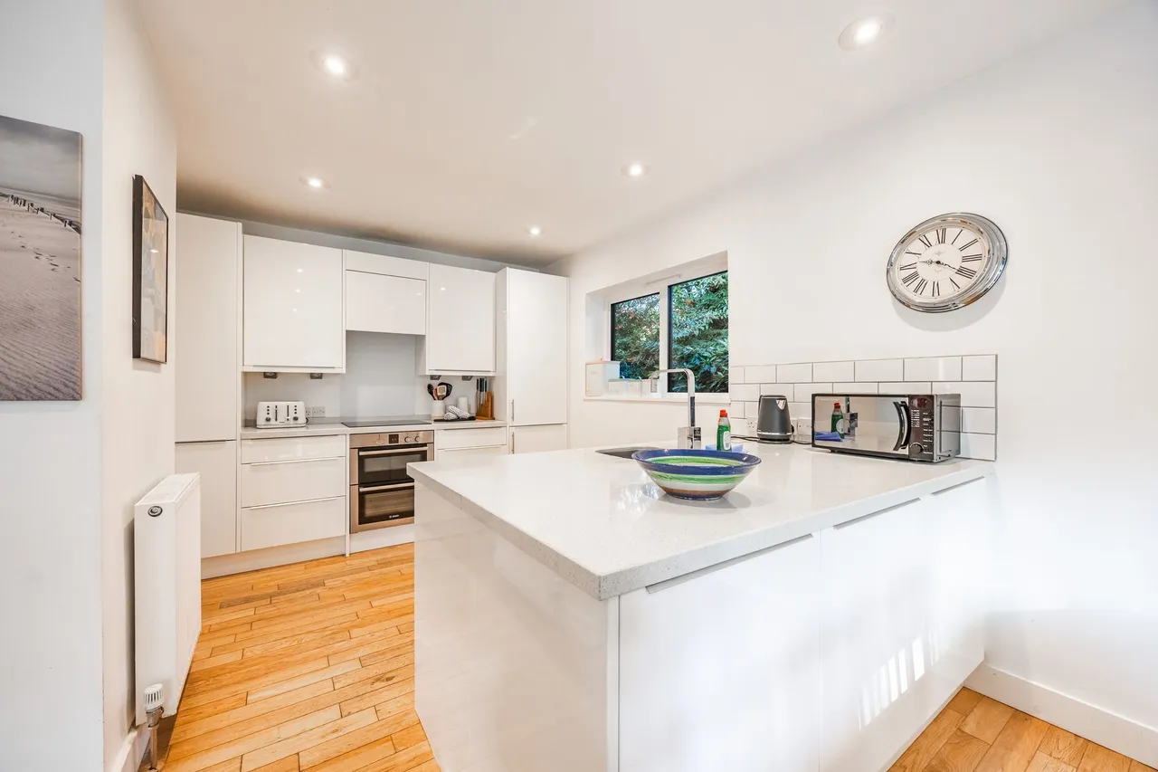 Unique and Individual Detached Home i, photo 6