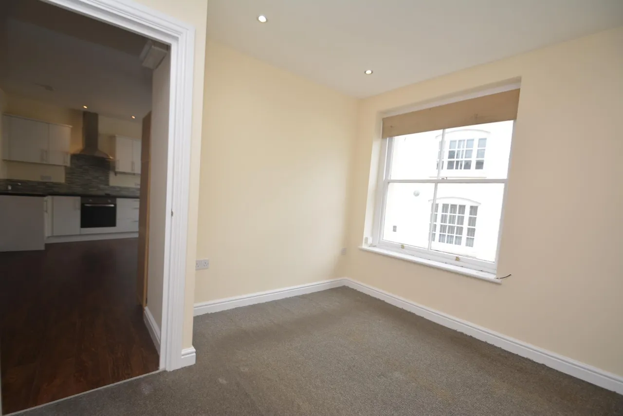 High Street, Ross-on-Wye, HR9, photo 11