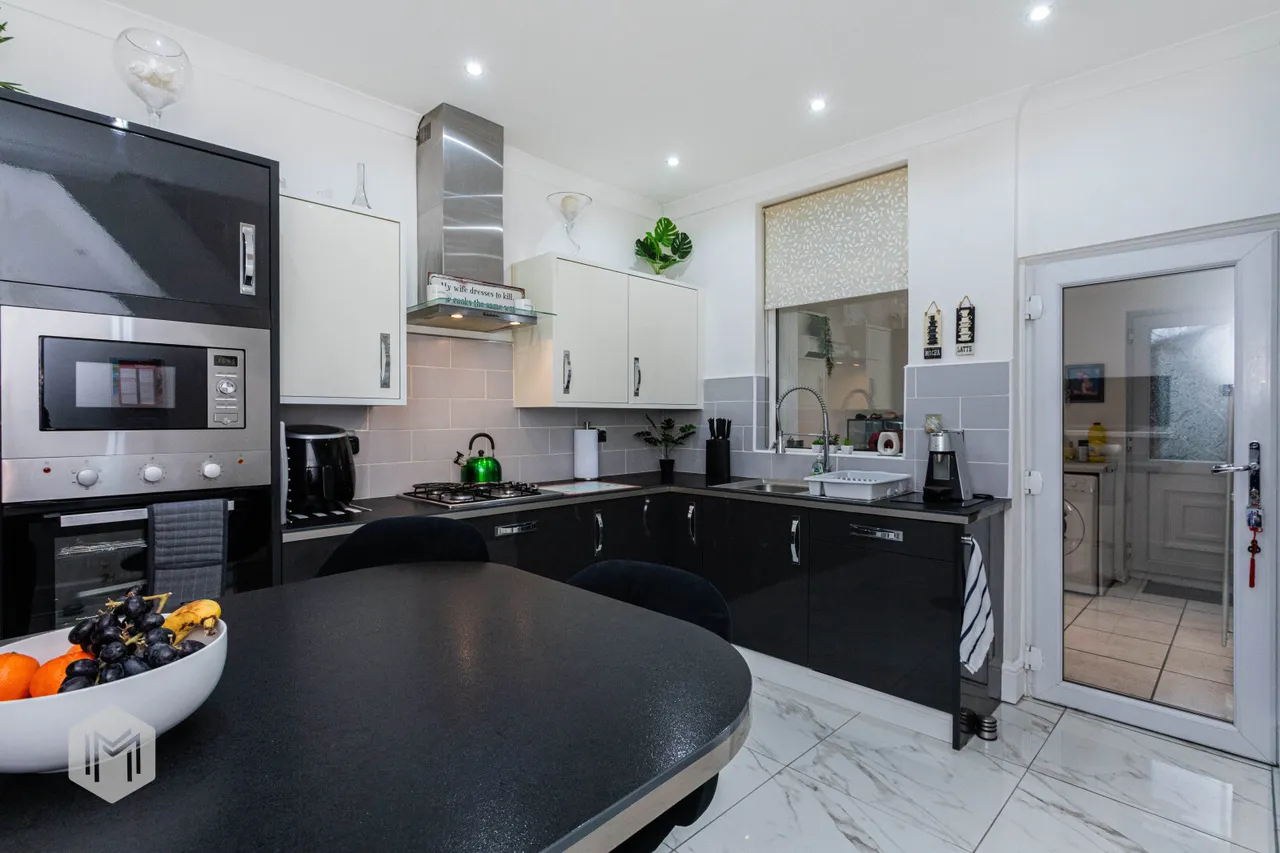 Lawn Street, Bolton, BL1 3BJ, photo 3