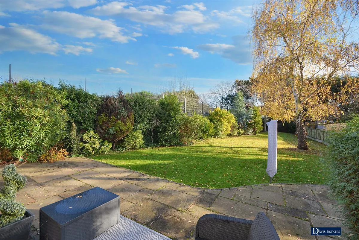 Harrow Drive, Hornchurch, RM11, photo 16