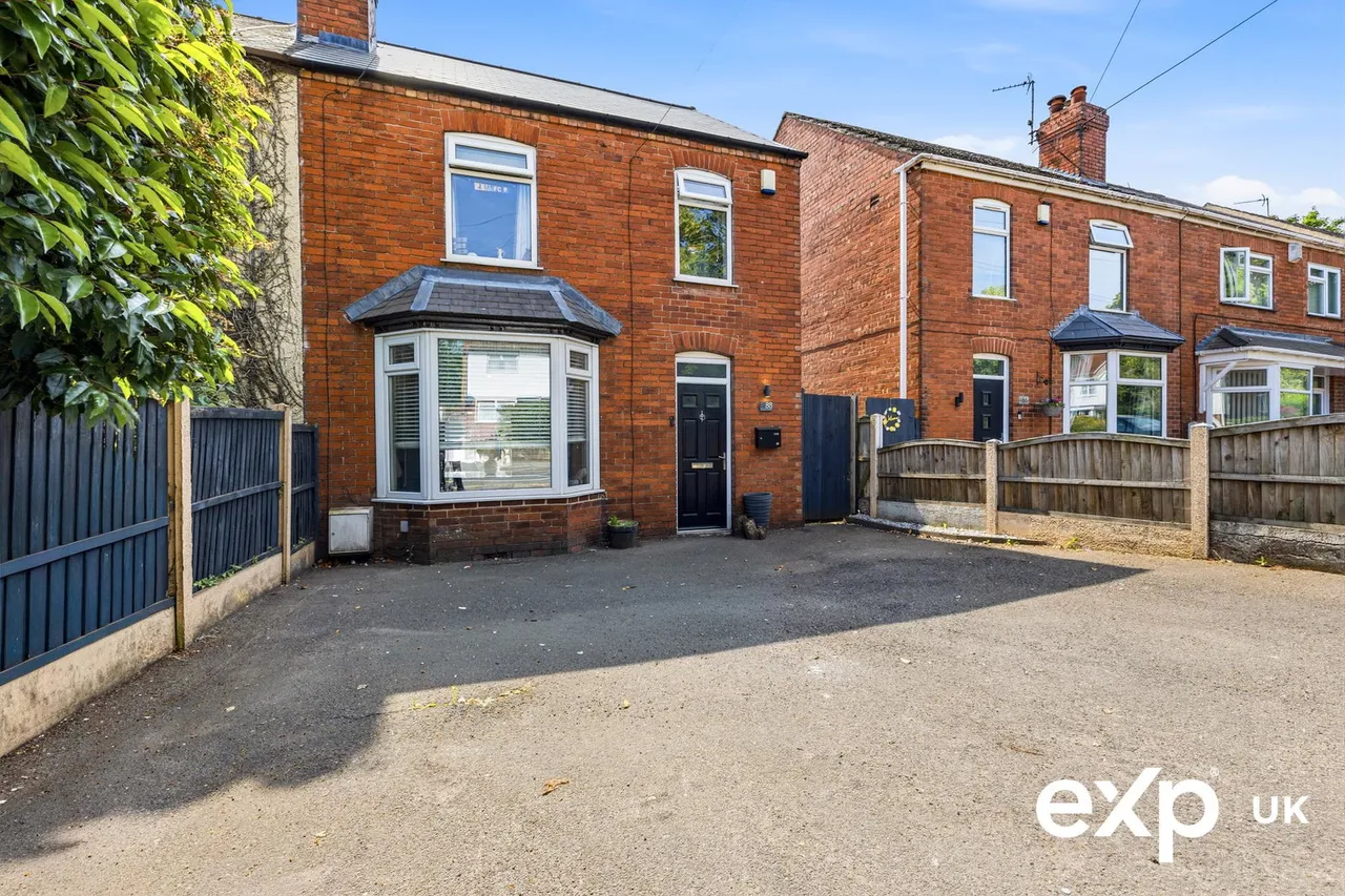 Leeming Lane South, Mansfield Woodhouse, NG19 9AJ, photo 4