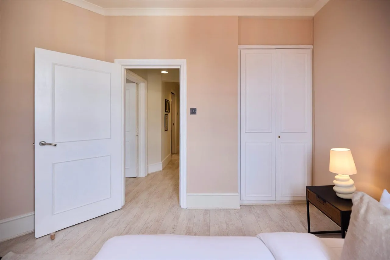 Queensberry Place, London, SW7, photo 8