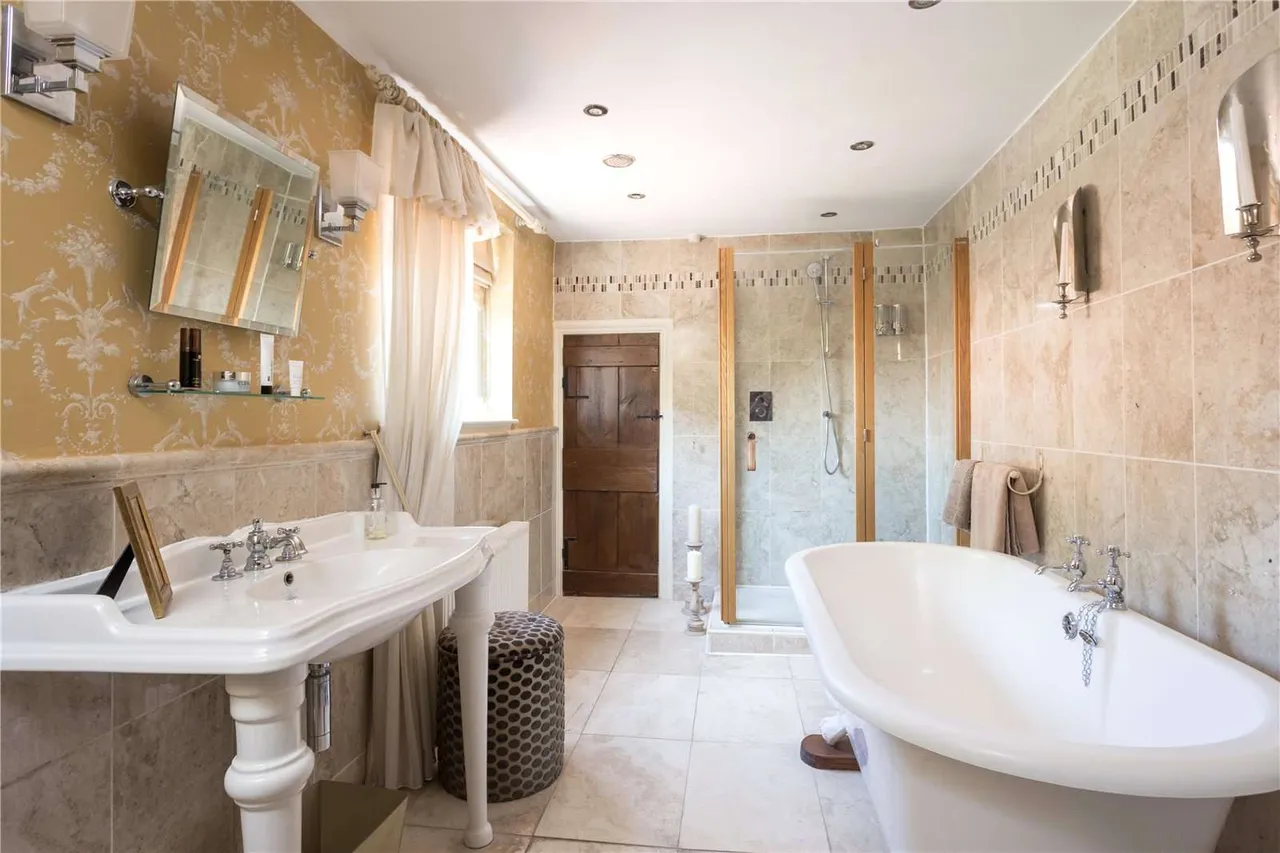 West Wood House, Main Street, Sutton on Derwent, York, YO41 4BT, photo 9