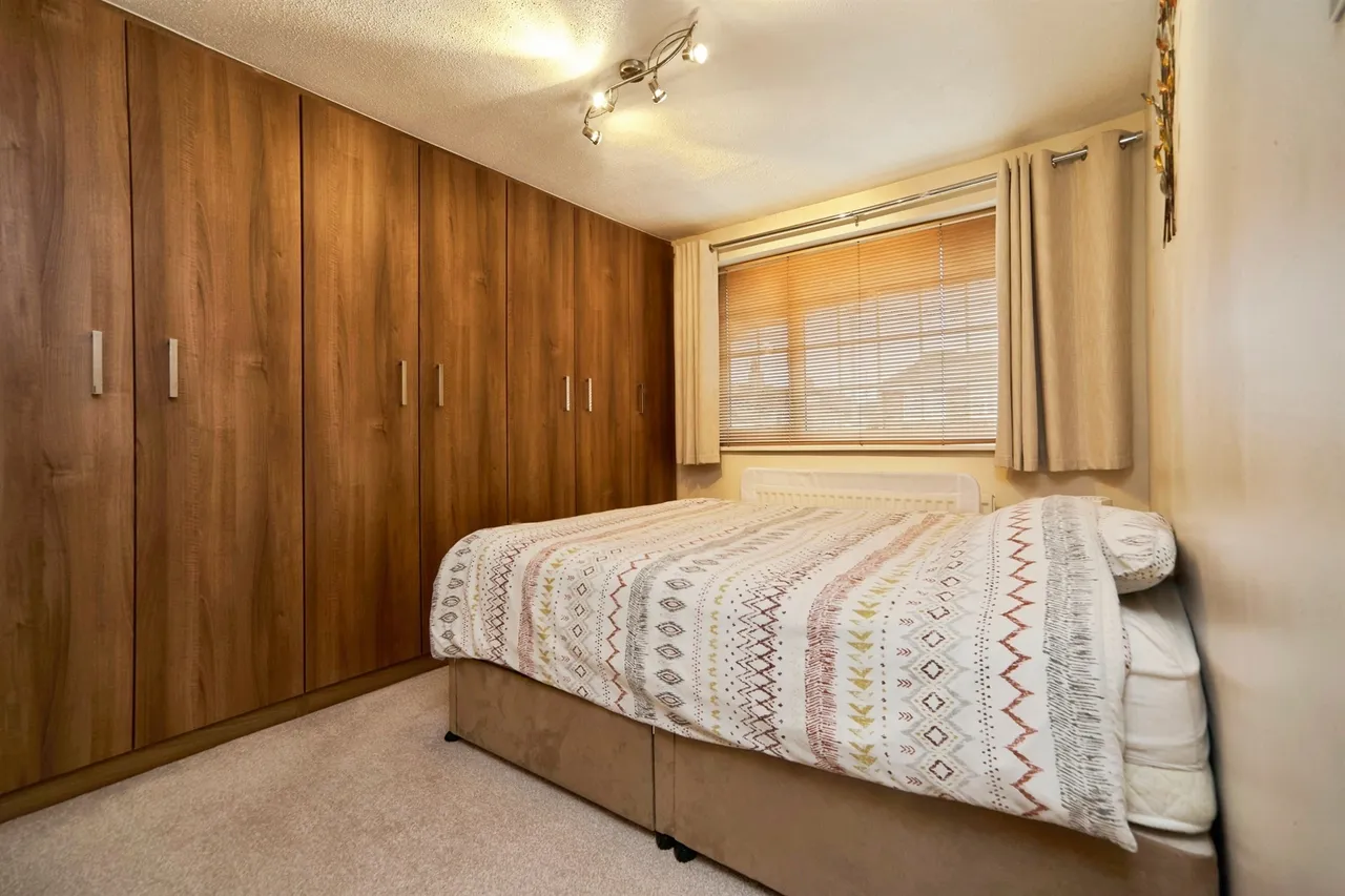 Whack House Close, Yeadon, Leeds, photo 10