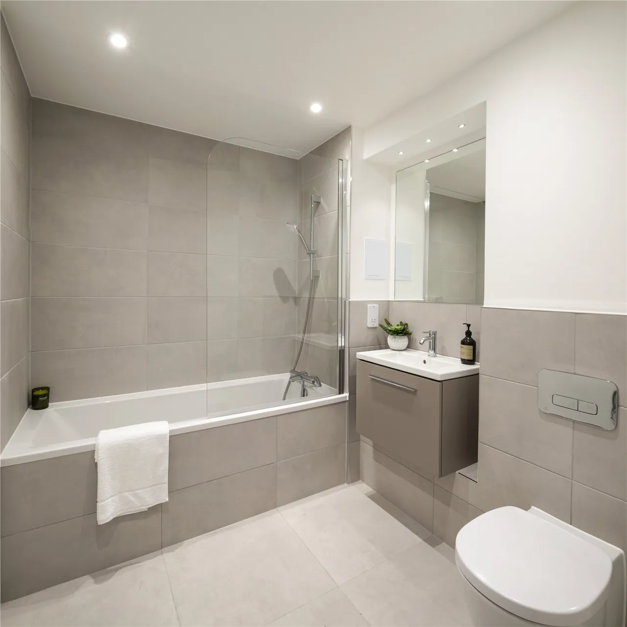 Catkin Road, London, NW9, photo 5