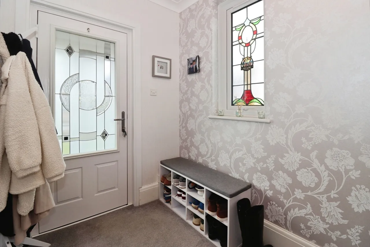 Cleeve Hill, Downend, Bristol, BS16, photo 5
