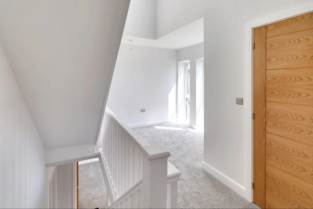 Cleves Gardens, Leicester, LE2, photo 11