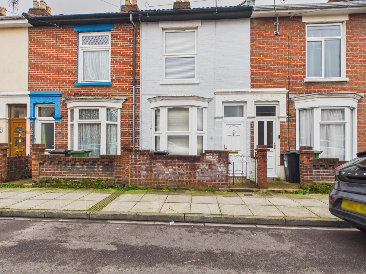 2 bed house to rent, Sutherland Road, Southsea, PO4