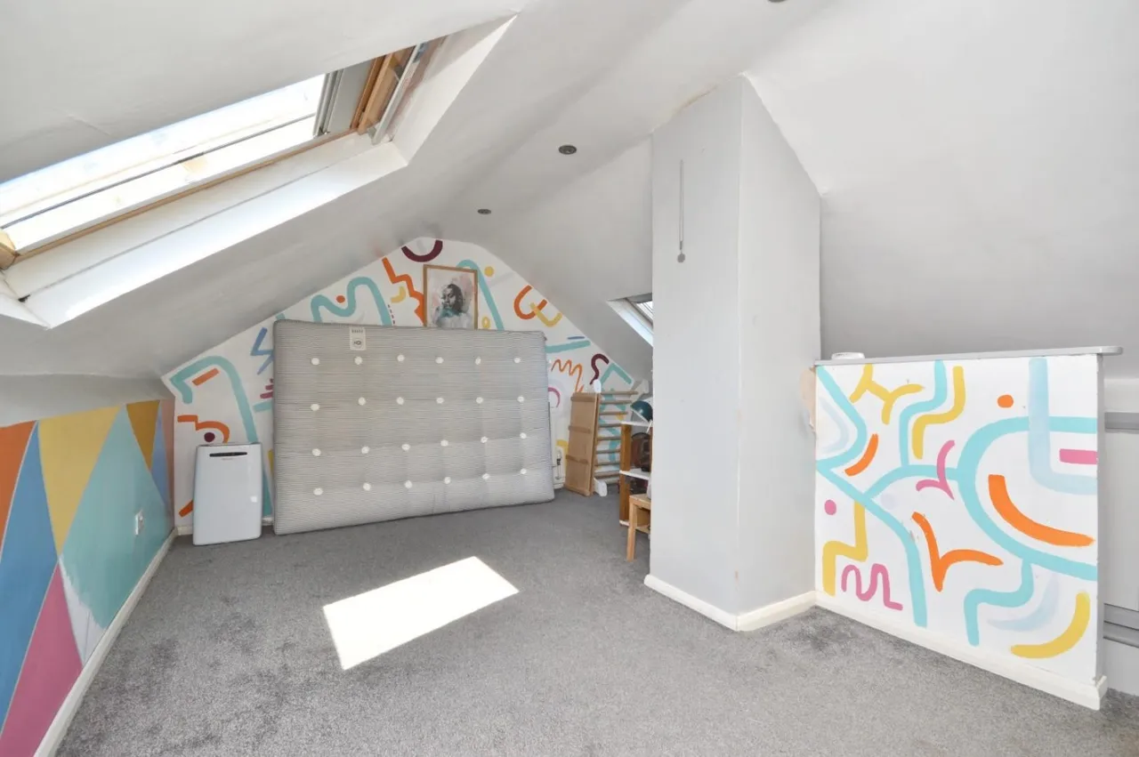Whiting Road, Bristol, photo 11