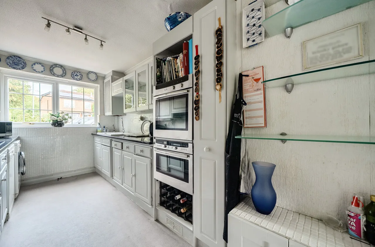 Milton Gardens, Wokingham, Berkshire, RG40 1DA, photo 11