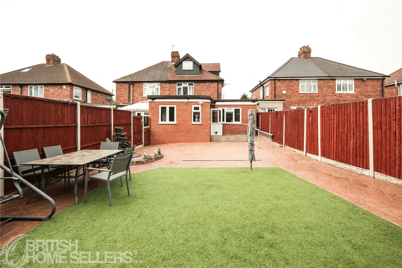 Chester Road, Castle Bromwich, B36, photo 16