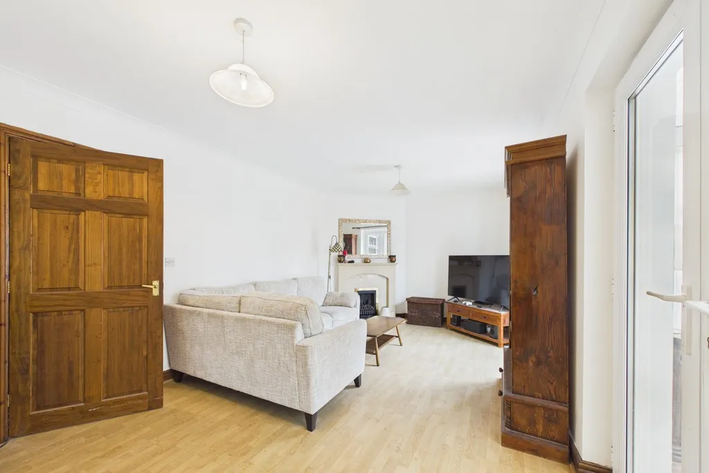 Ruskin Grove, Bolton Le Sands, LA5, photo 9
