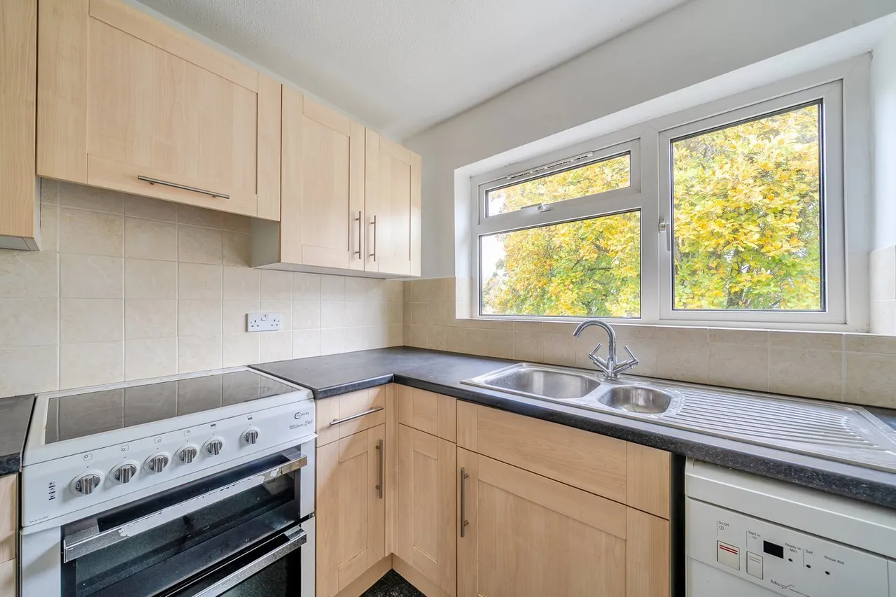 Church Lane, Rode, BA11, photo 13