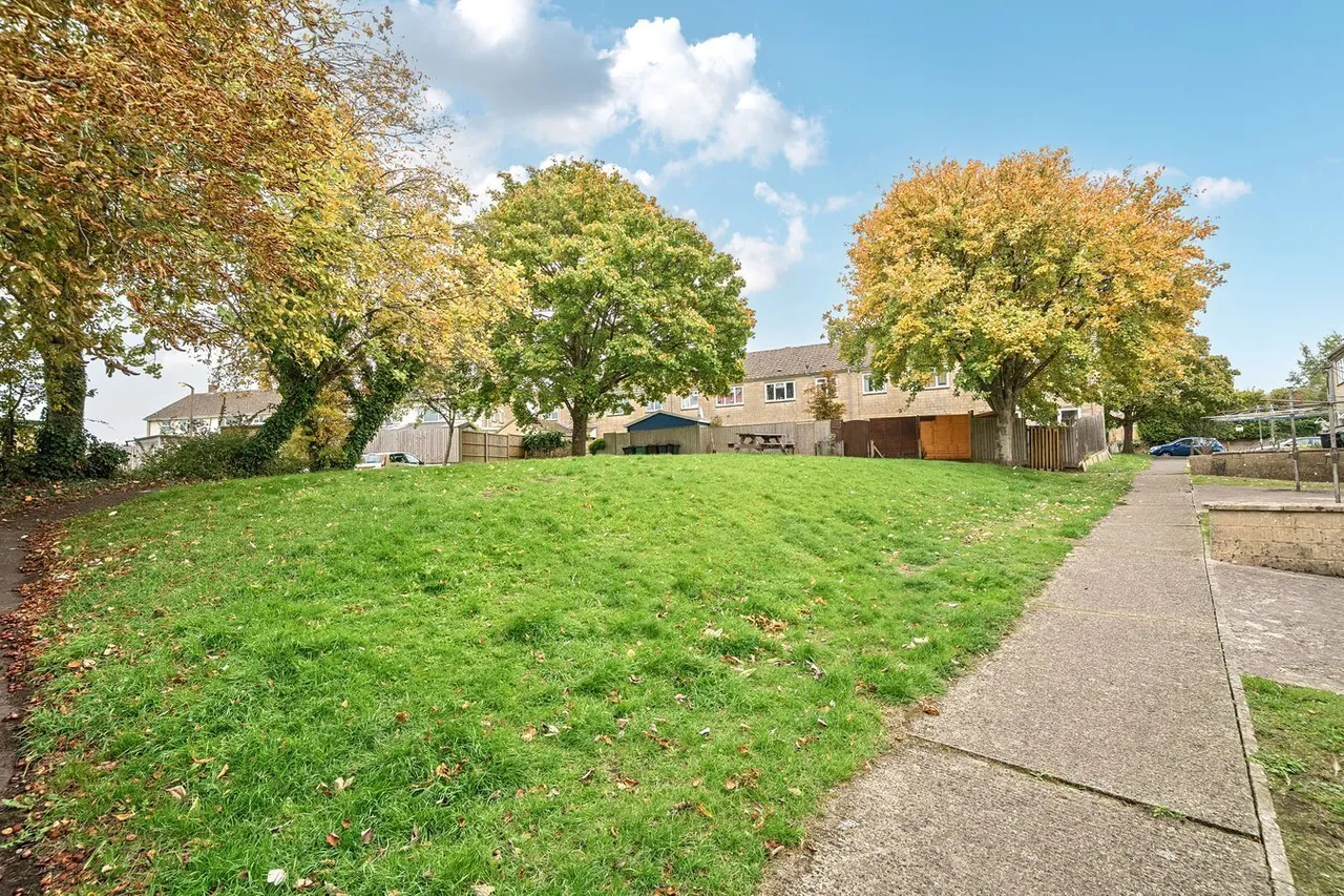 Church Lane, Rode, BA11, photo 5