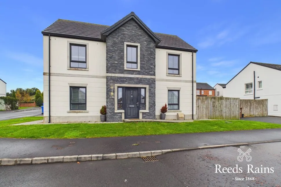 4 bed house for sale, Spinners Gate, Balloo, BT23