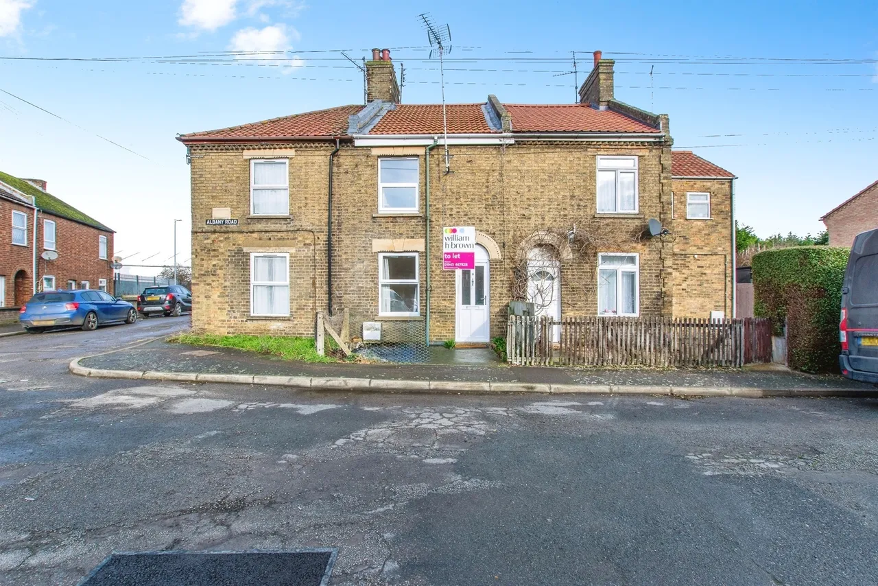 3 bed house for sale — Albany Road, Wisbech