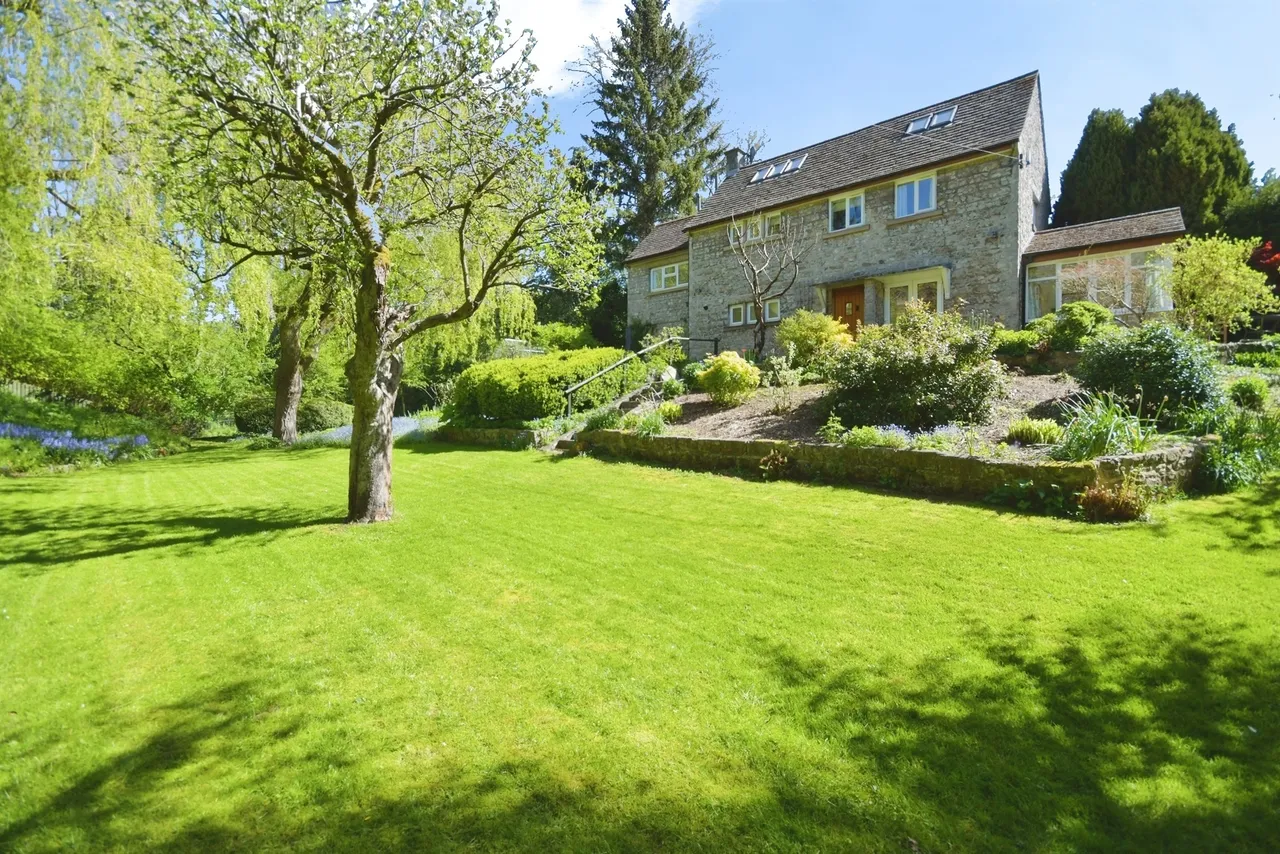 Baslow Road, Bakewell, photo 2