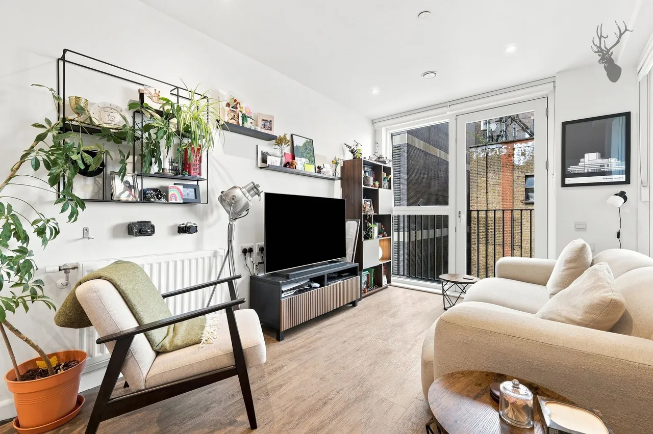 Ratcliffe Cross Street, London, E1, photo 5