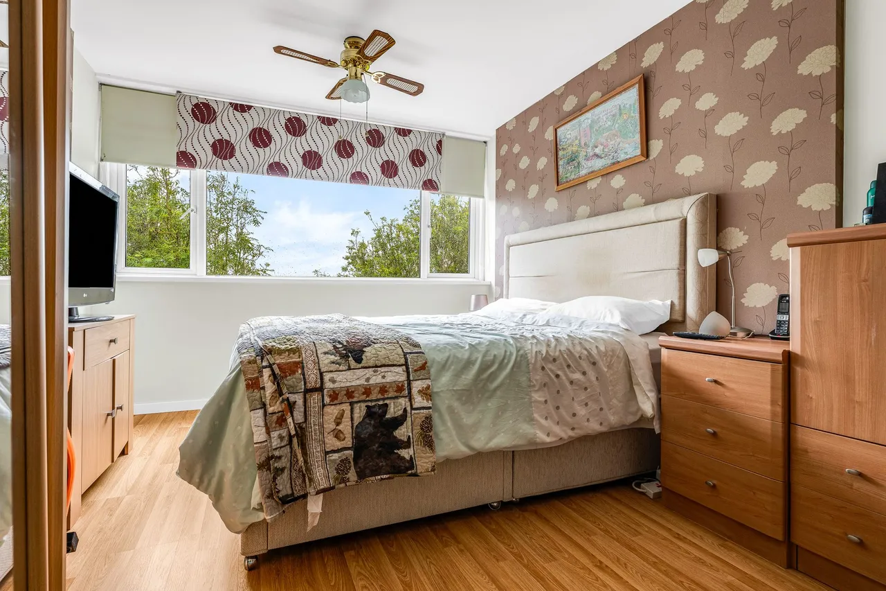 Crib Street, Ware, SG12 9HG, photo 11