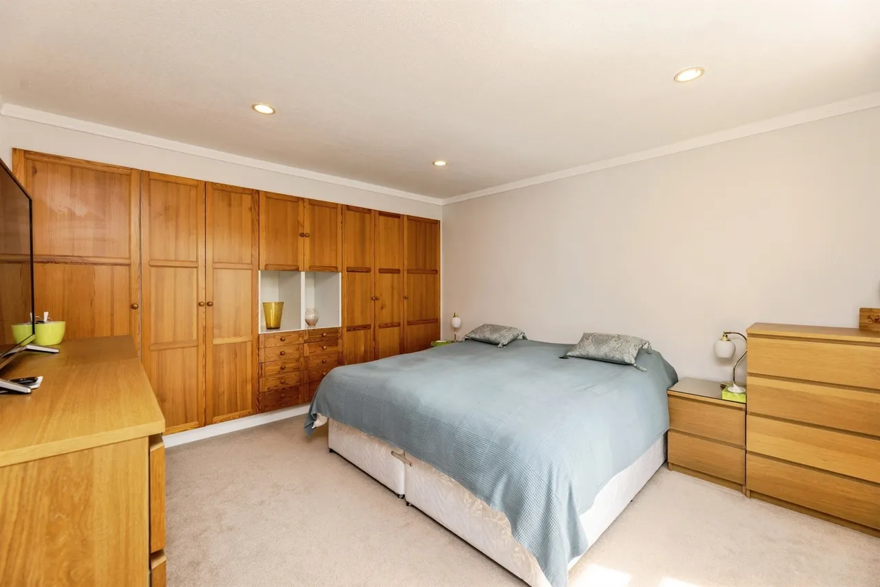 Cattlelaith Lane, KNOTTINGLEY, photo 9