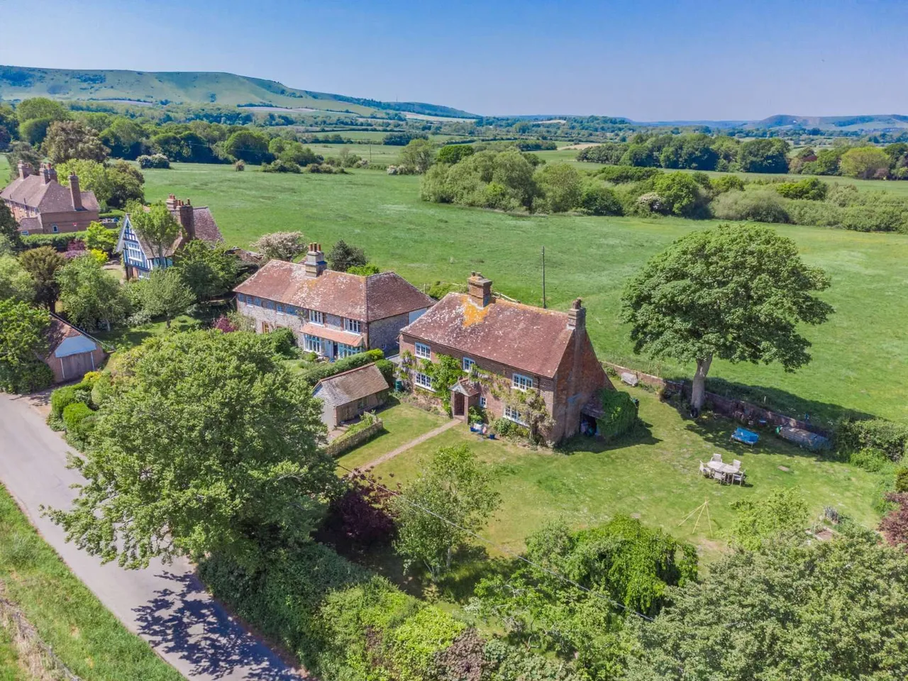 4 bed house for sale, The Street, Selmeston, BN26