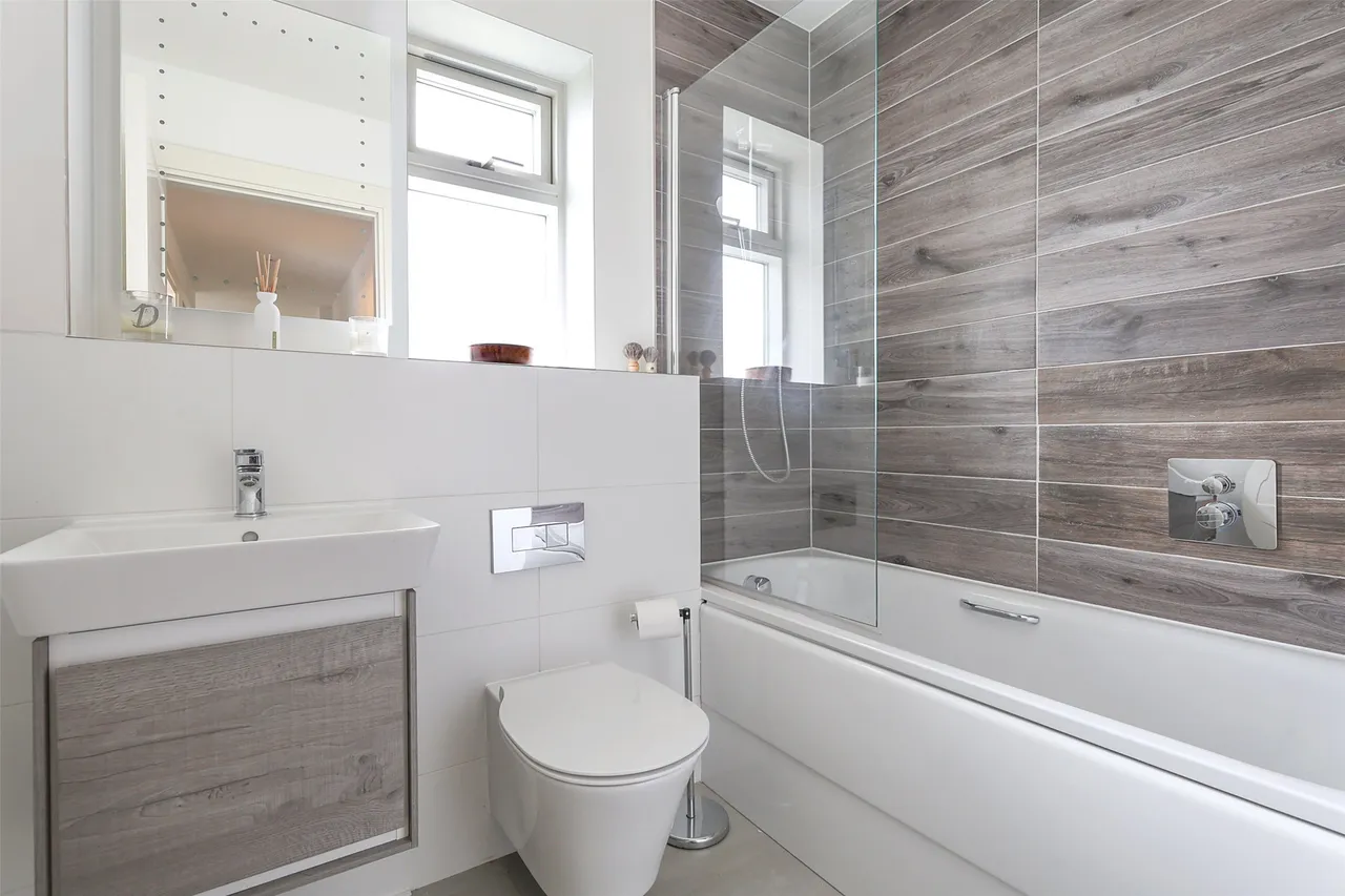 The Street, Ashtead, KT21, photo 11
