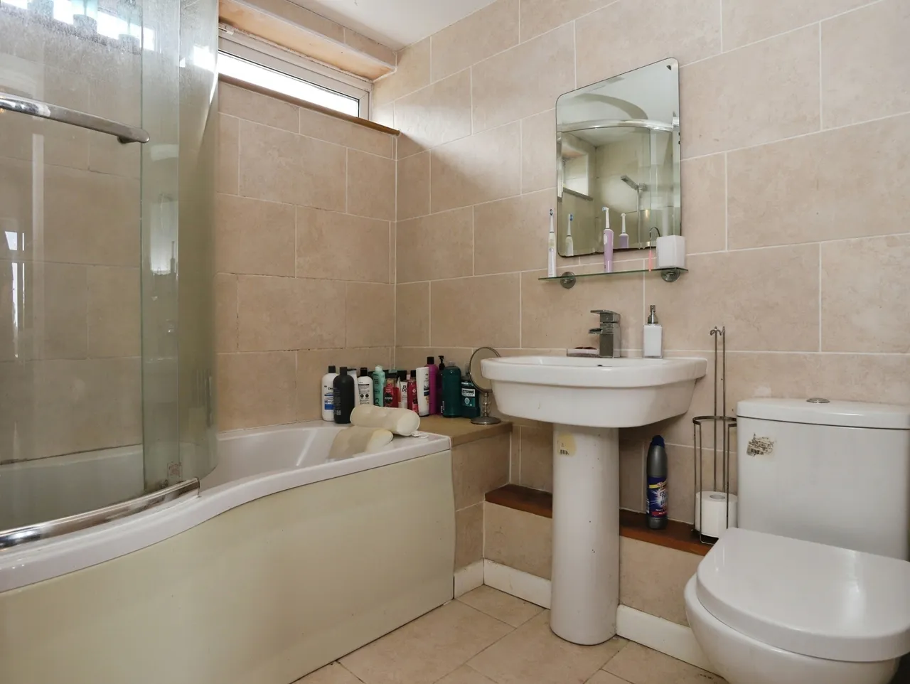 Cathedral Court, Newport, NP20, photo 9