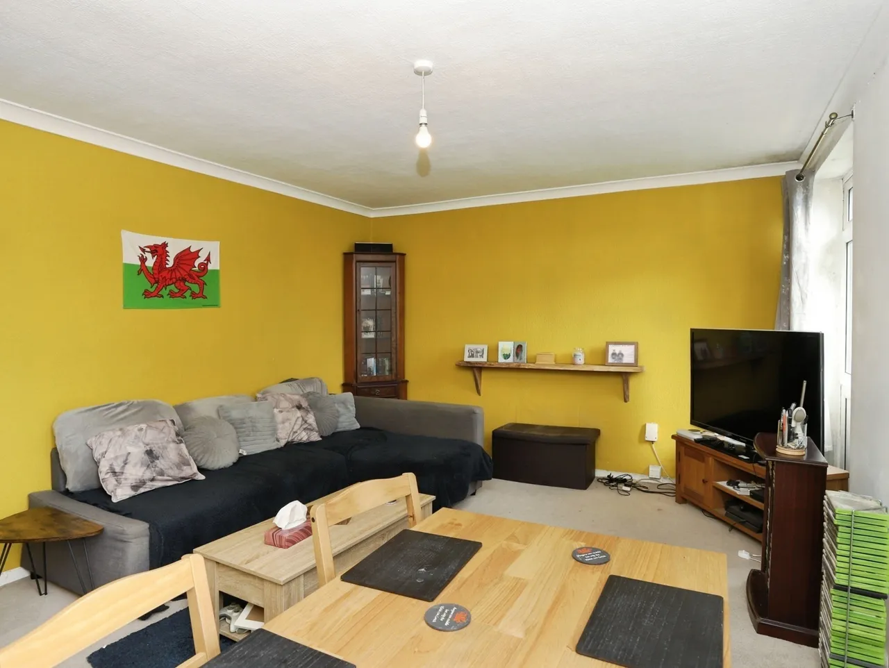 Cathedral Court, Newport, NP20, photo 3