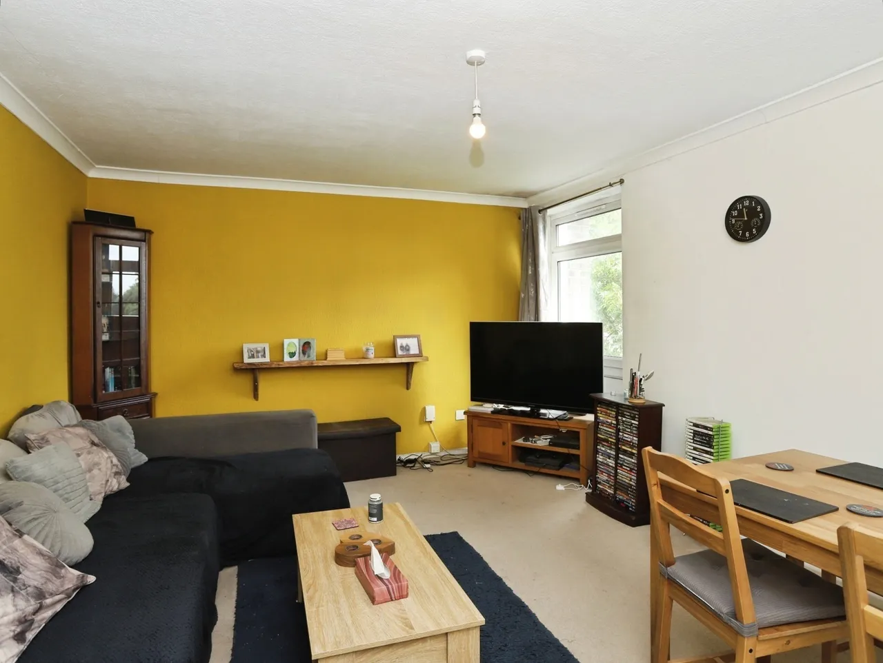 Cathedral Court, Newport, NP20, photo 4