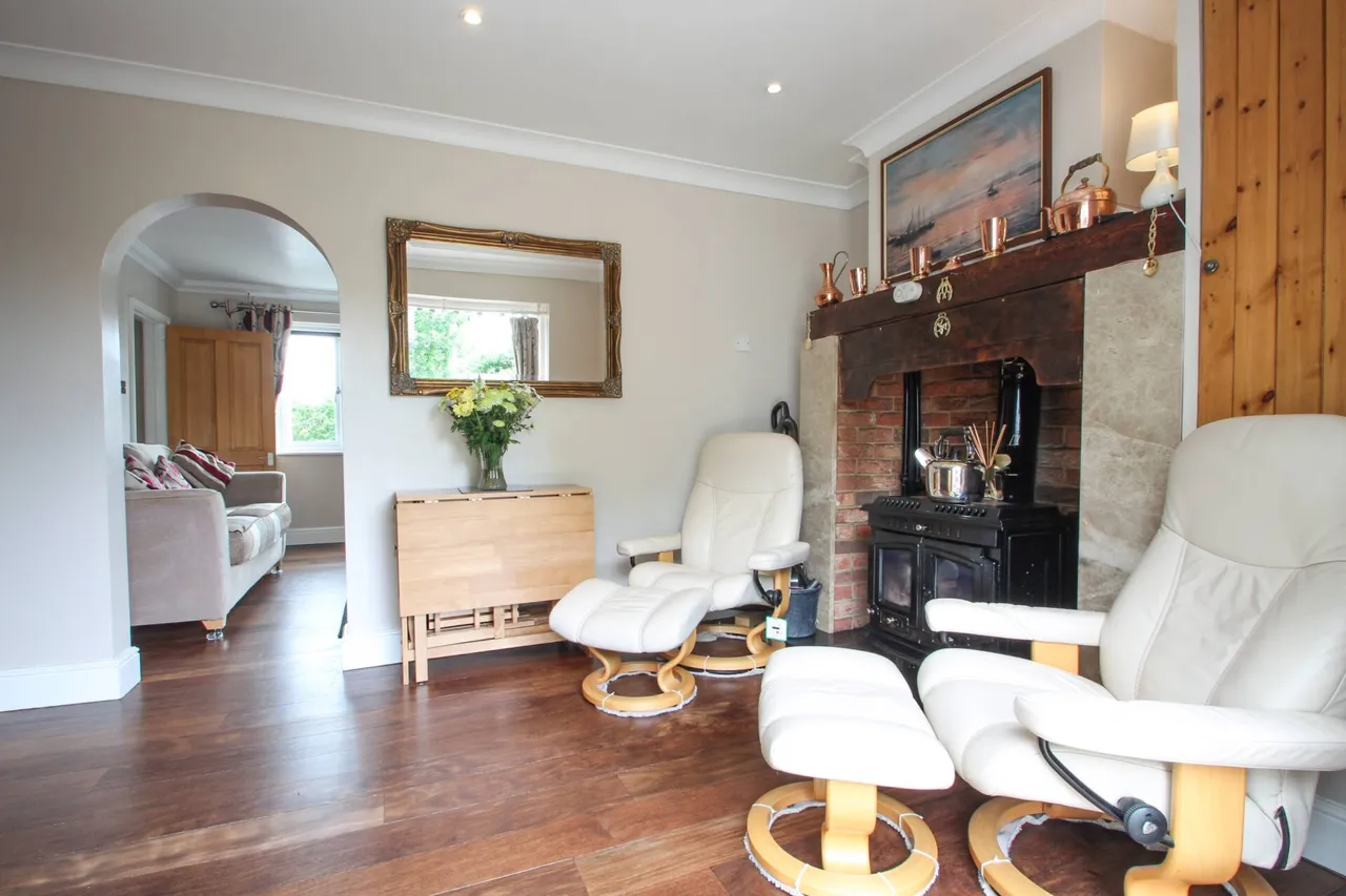 Ladywood Road, Dartford, photo 5