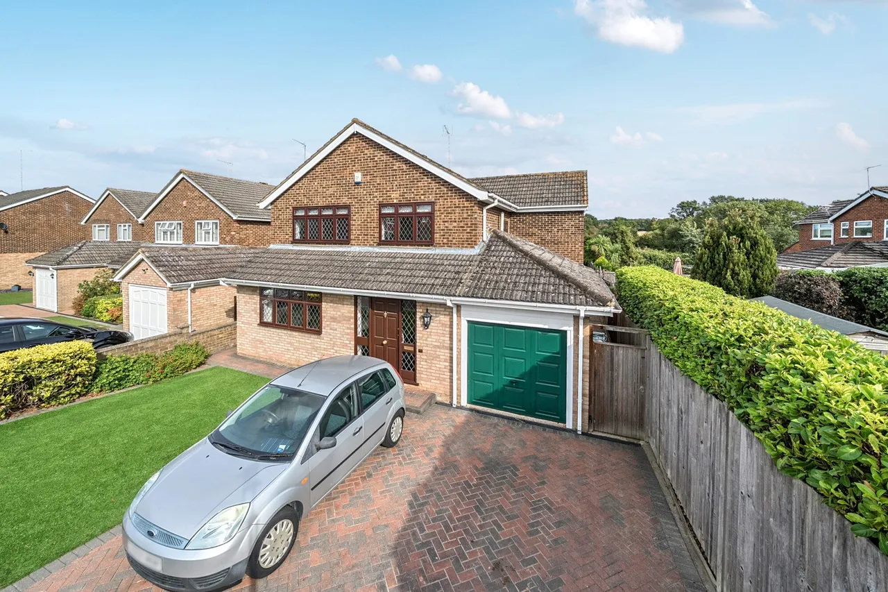 4 bed house for sale — Archer Way, Kent, BR8
