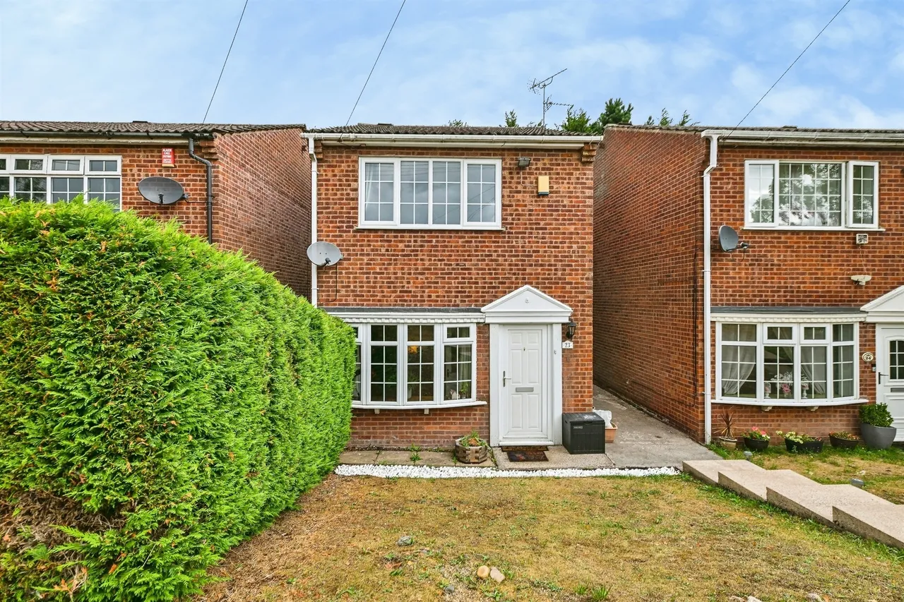 2 bed house for sale — Woodside Gardens, Ravenshead, Nottingham