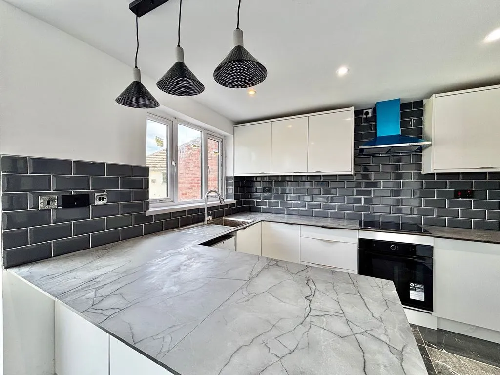 Kelway Avenue, Great Barr, B43, photo 13