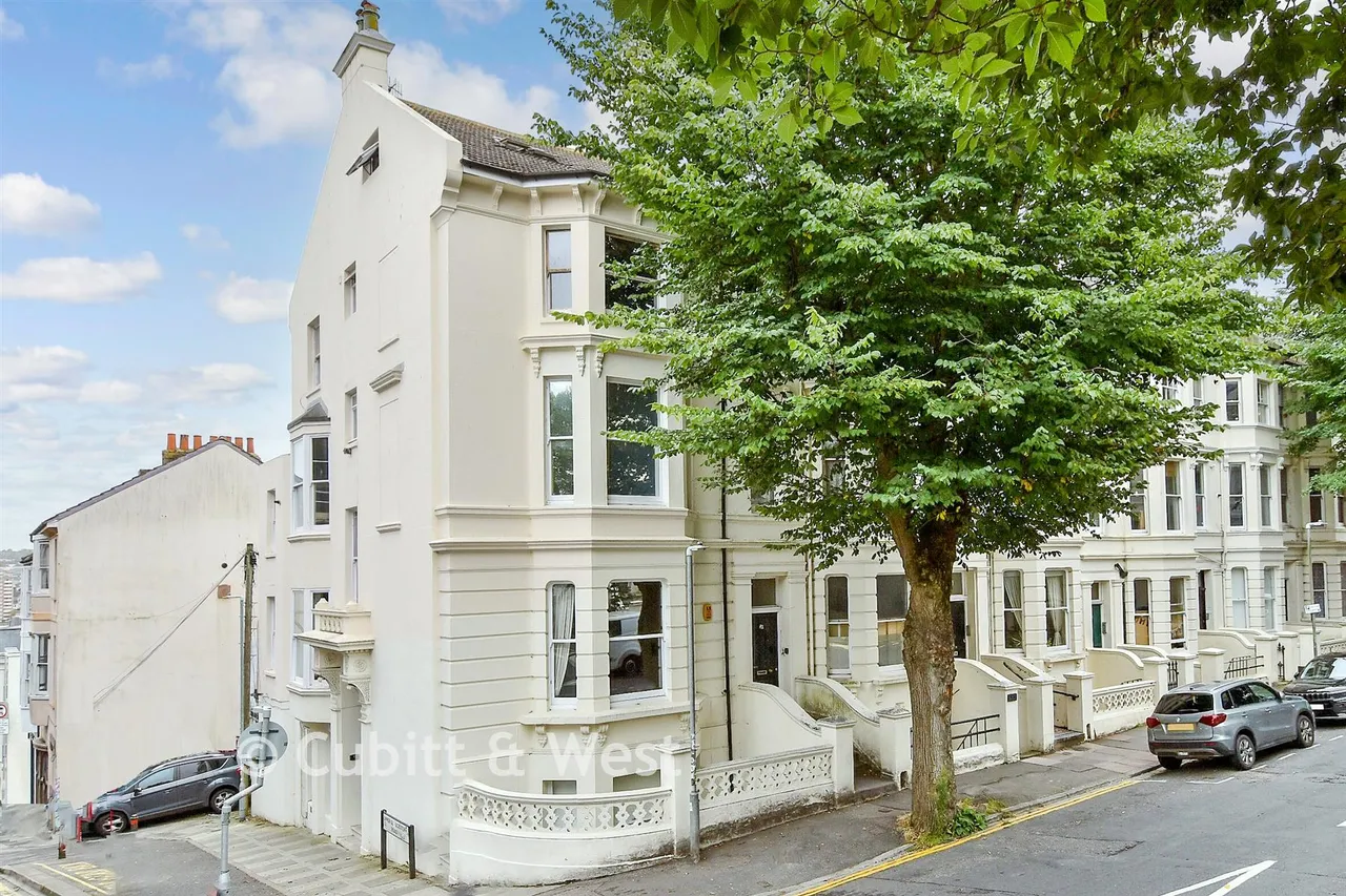 1 bed flat for sale, Buckingham Road, Brighton, BN1