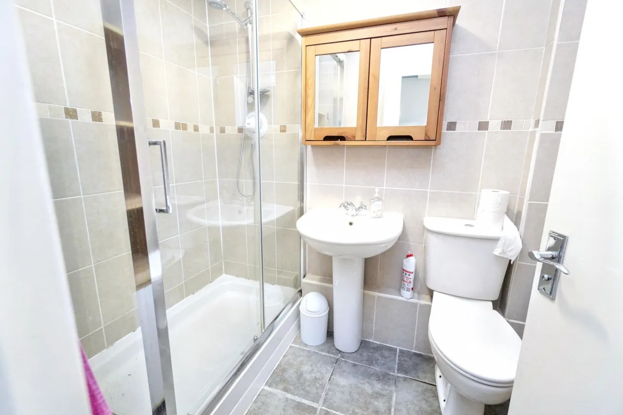 Carrington Road, Davies Court, HP12, photo 6