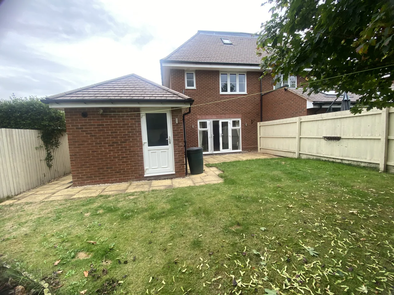 Royal Park Close, Four Oaks, B74, photo 13