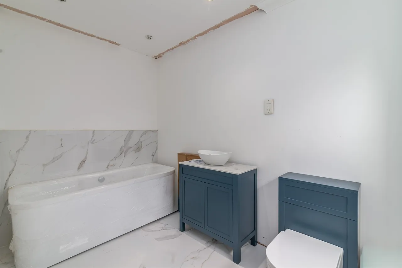 Vicarage Court, Southminster, CM0, photo 13