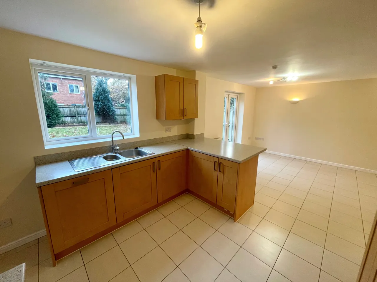 Llys Onnen, Llandudno Junction, LL31, photo 8