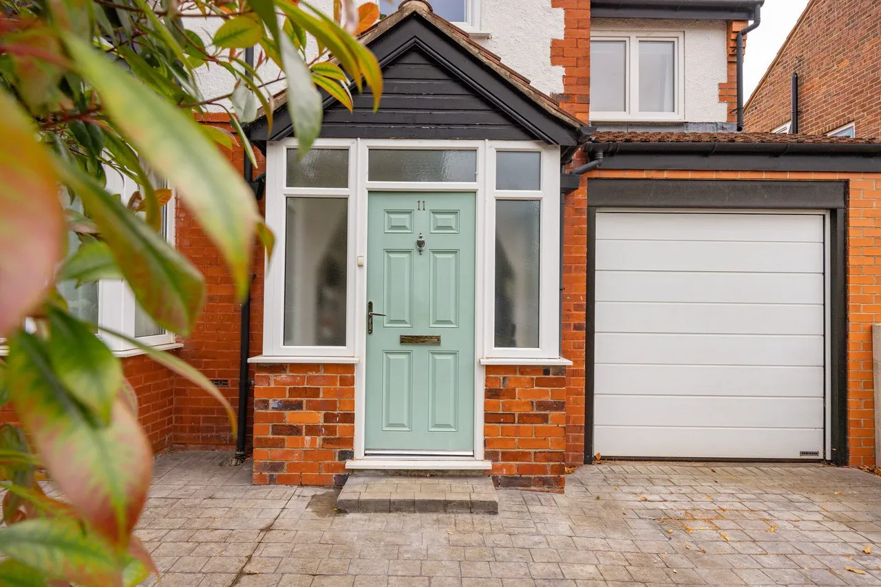 Roebuck Lane, Sale, M33, photo 26