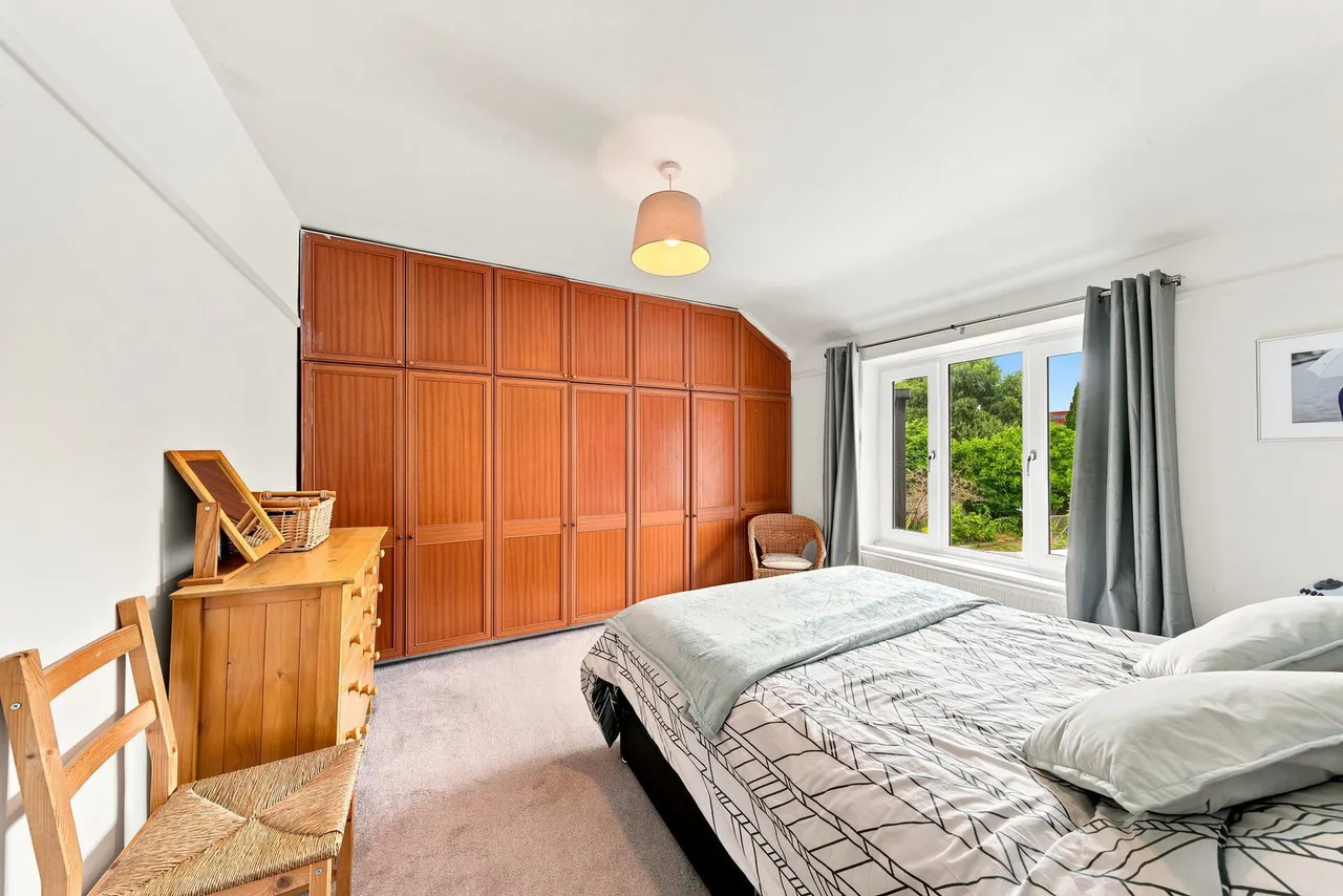 Roebuck Lane, Sale, M33, photo 17