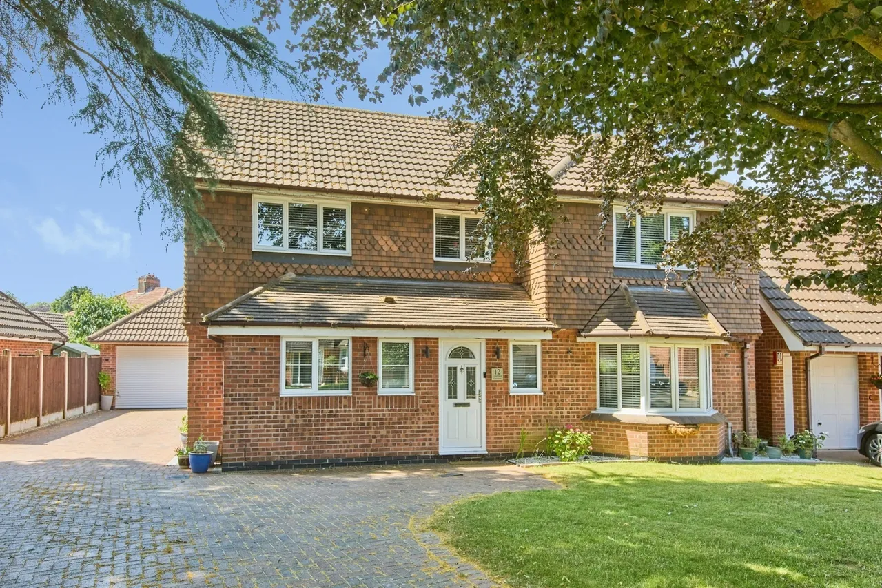 4 bed house for sale, Courtland Gardens, Alvaston, DE24